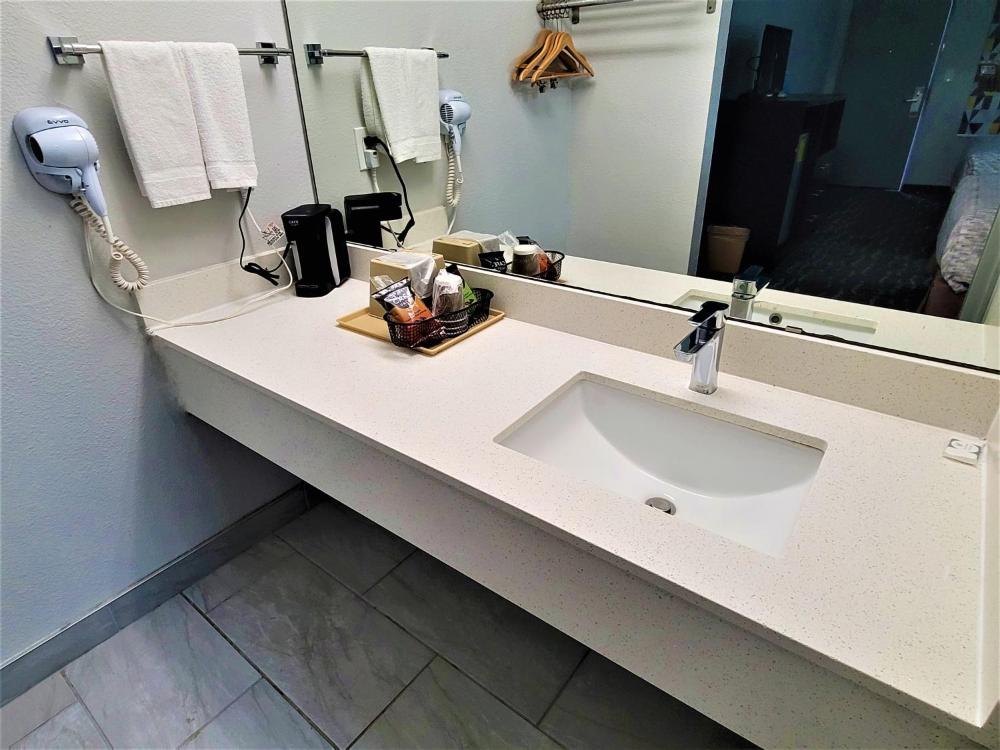 Double Room with Two Double Beds interior